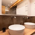 Apartment Riss